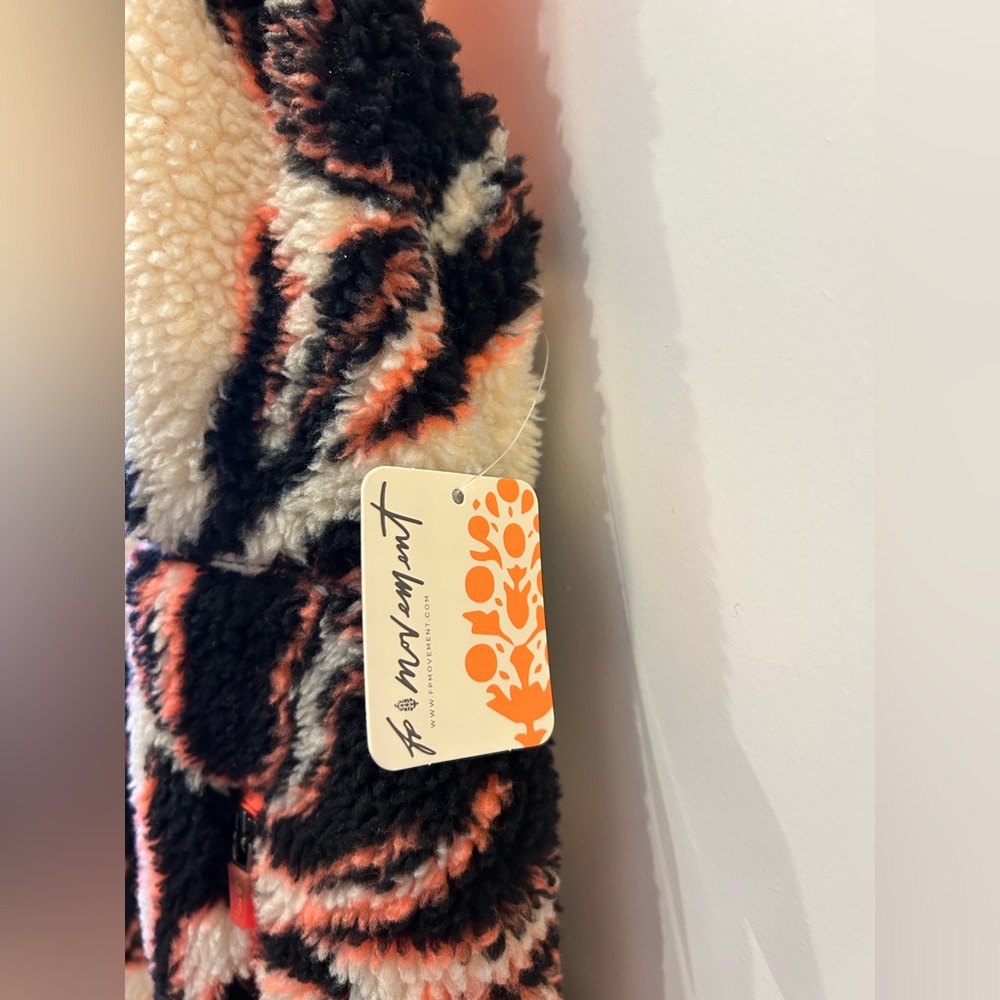 Free People FP Movement Fleece Overalls! 🥰 - Picture 11 of 12